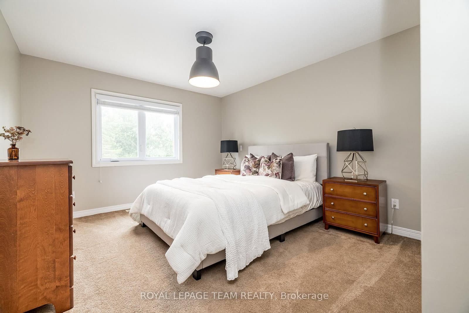 10 Beechgrove Gardens, Stittsville, ON — photo 23