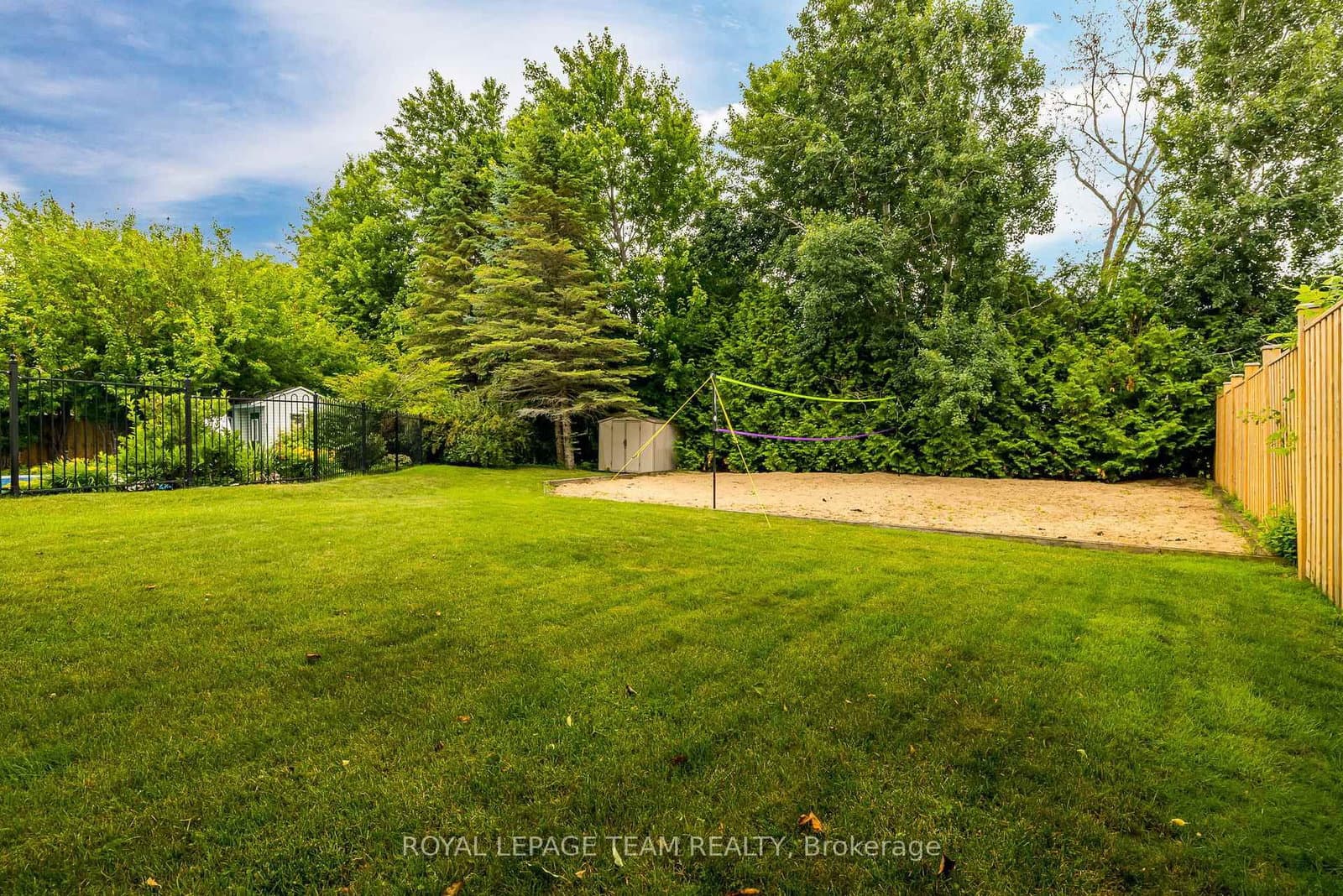 10 Beechgrove Gardens, Stittsville, ON — photo 40