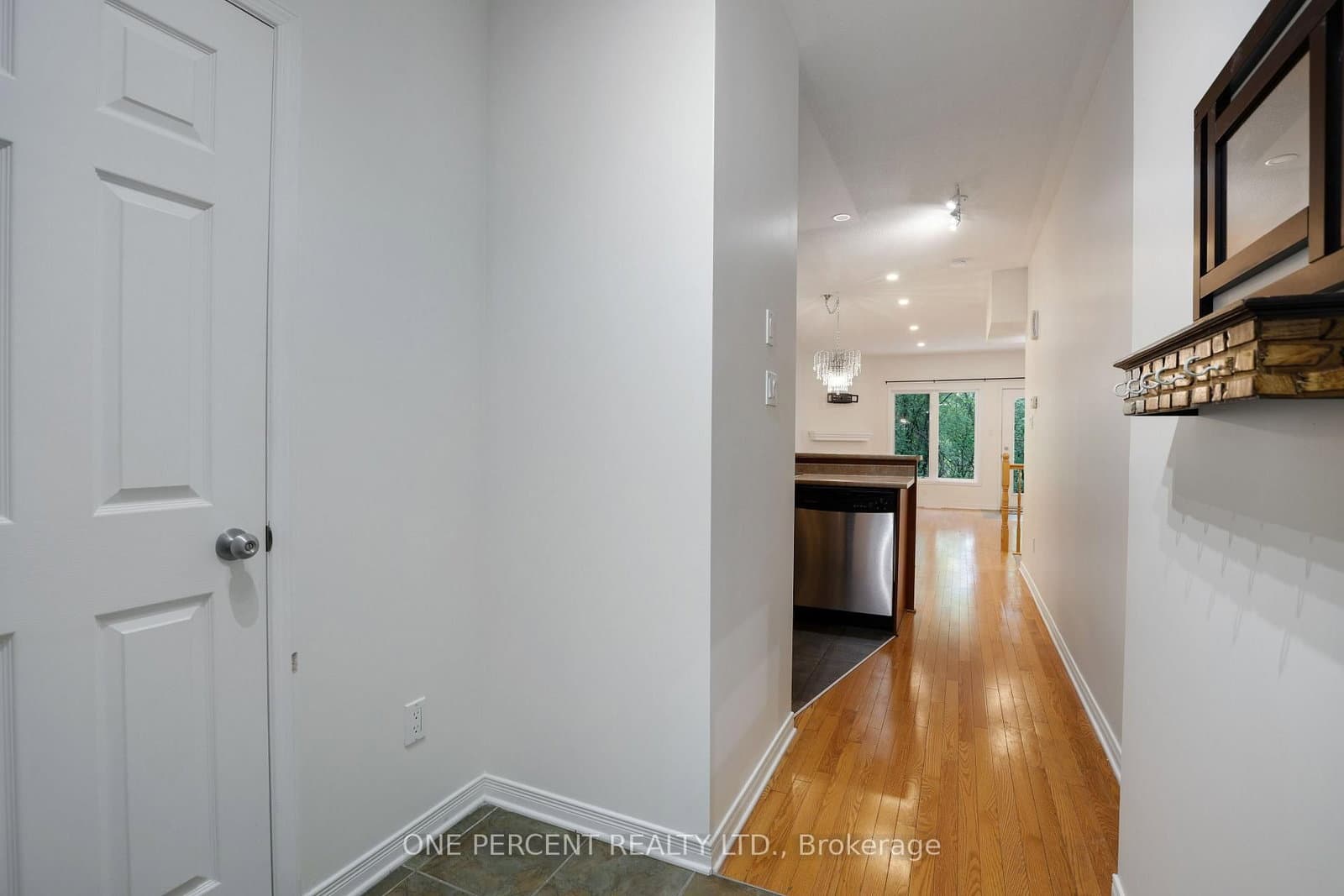 1048 Redtail Private, Ottawa, ON — photo 5