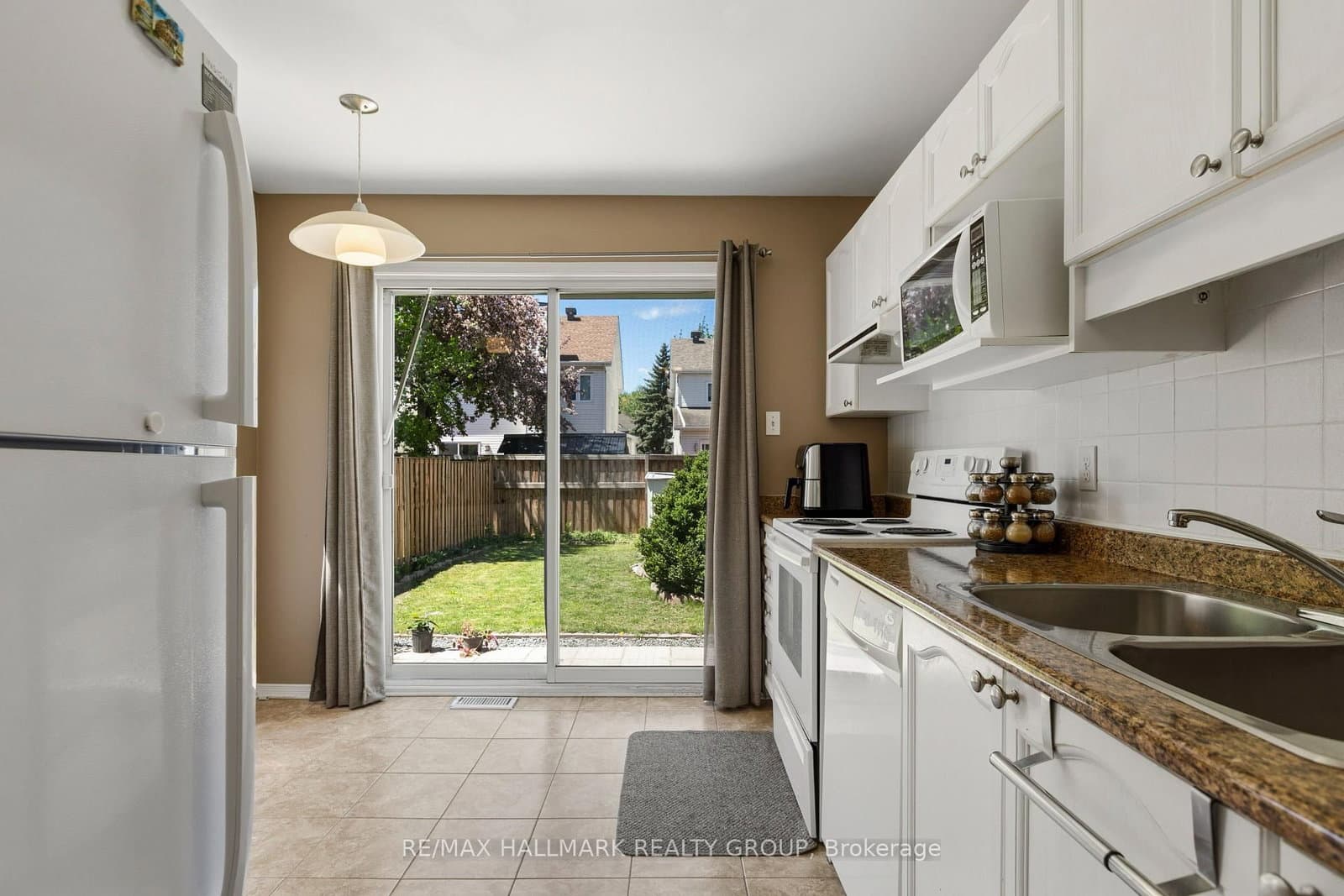 290 Stoneway Drive, Ottawa, ON — photo 10