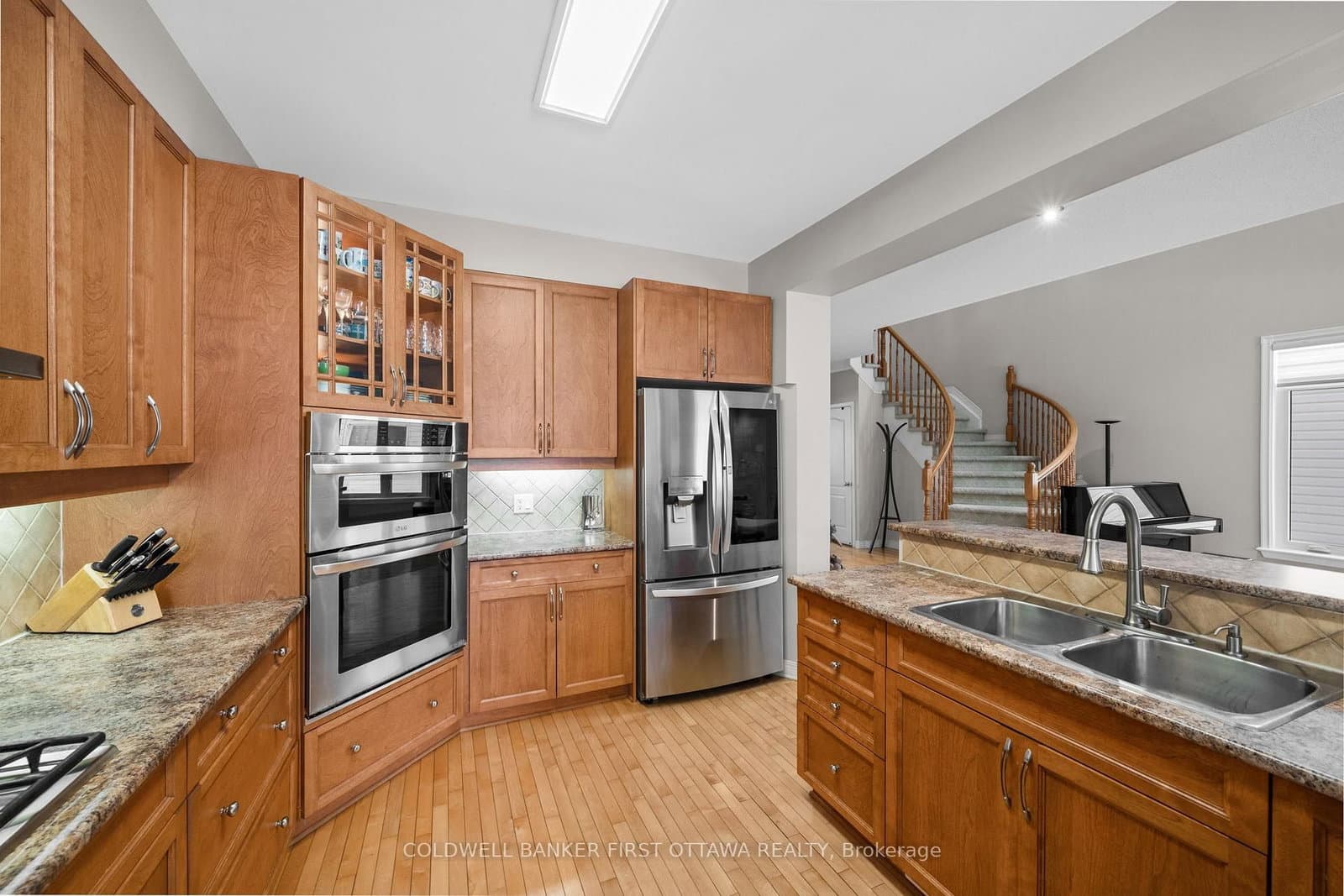 6A ROSETTA Avenue, Ottawa, ON — photo 8