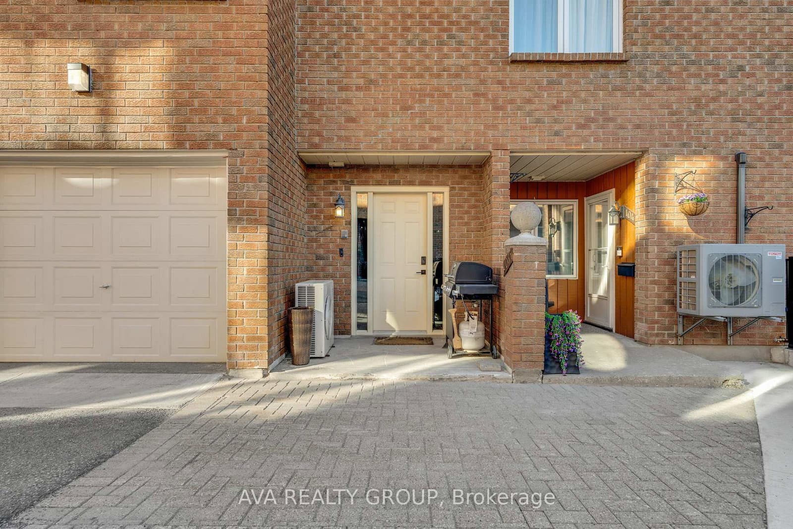 106 Stratas Court, Kanata, ON — photo 8