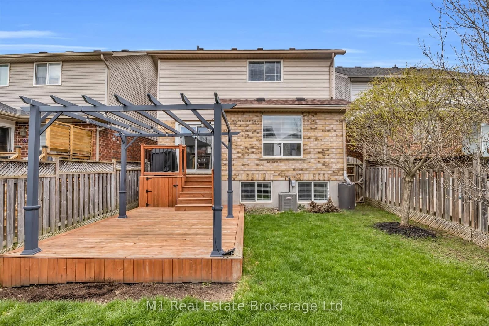 90 Cedarvale Avenue, Guelph, ON — photo 2
