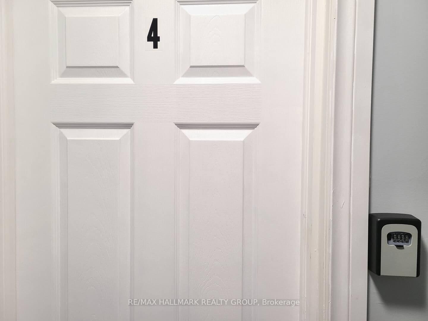 474 SOMERSET Street, Ottawa, ON — photo 13