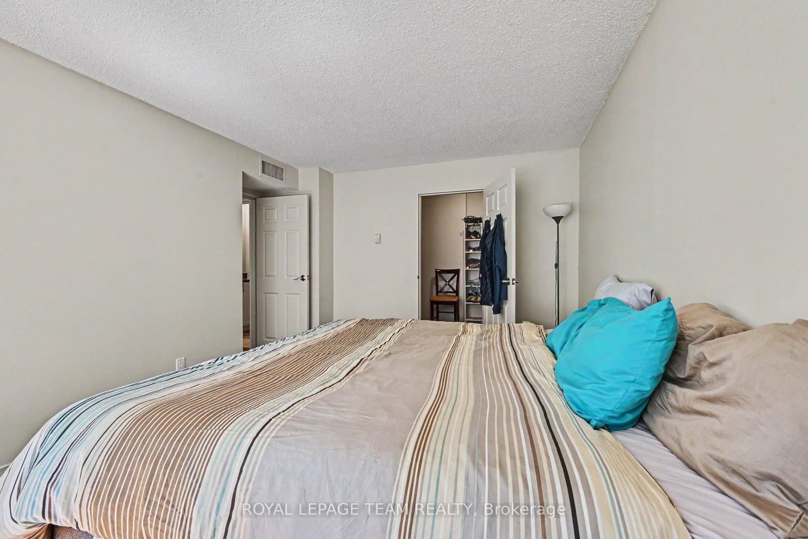 404 - 199 Kent Street, Ottawa, ON — photo 12