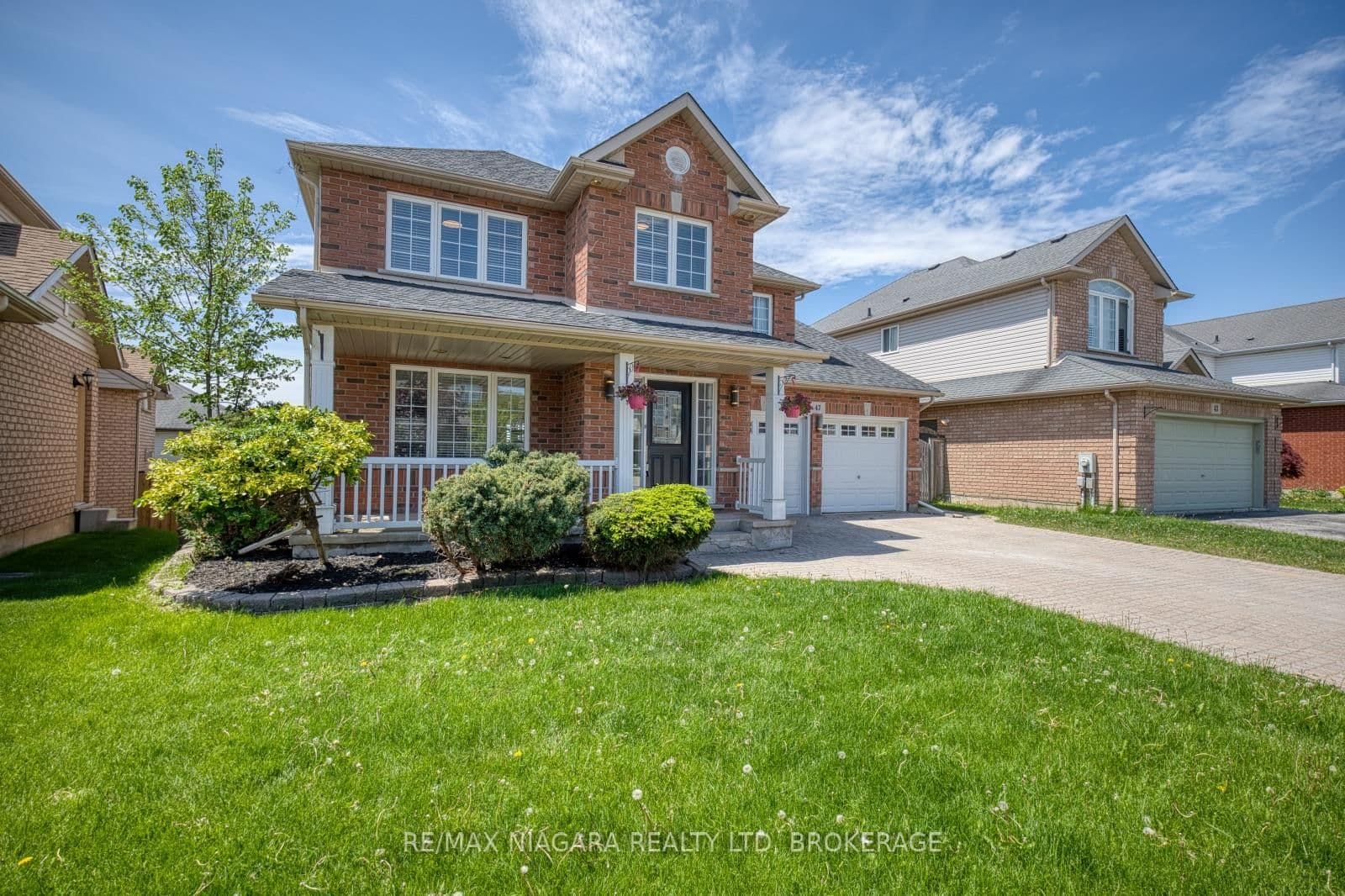 47 Honey Locust Circle, Thorold, ON — photo 3