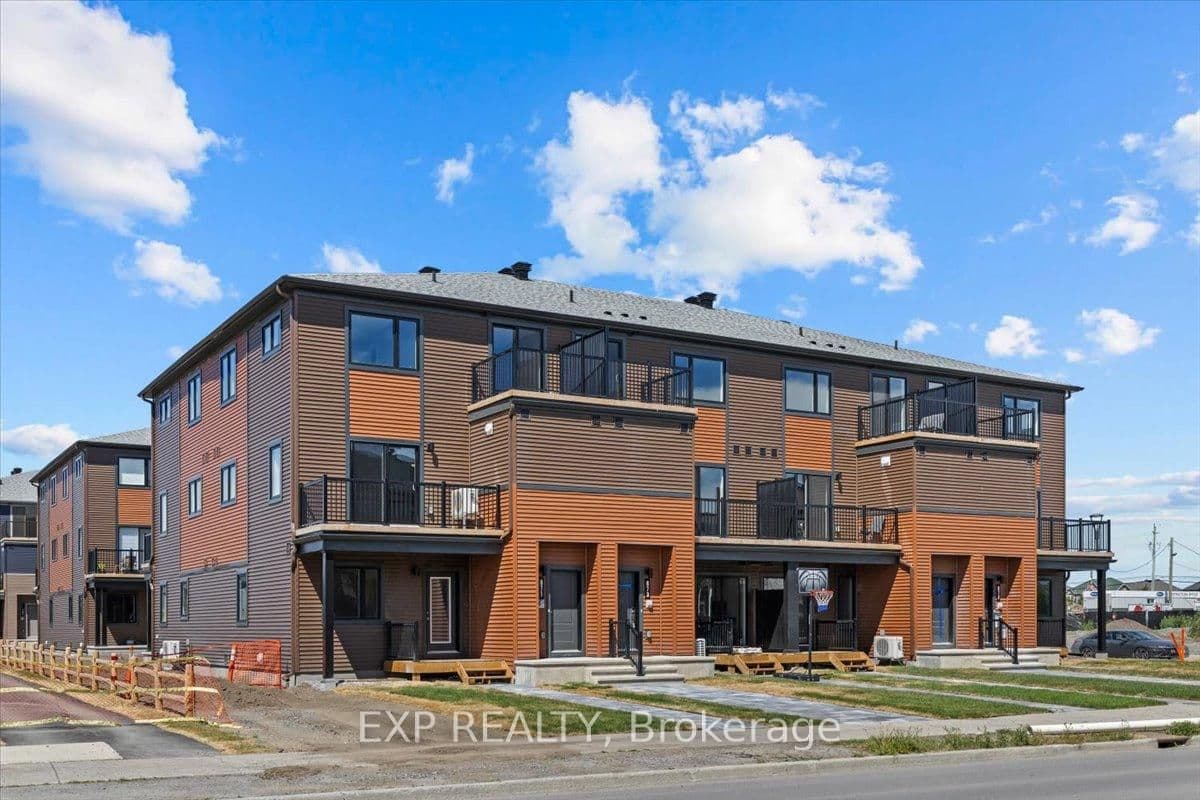 782 Campolina Way, Stittsville, ON