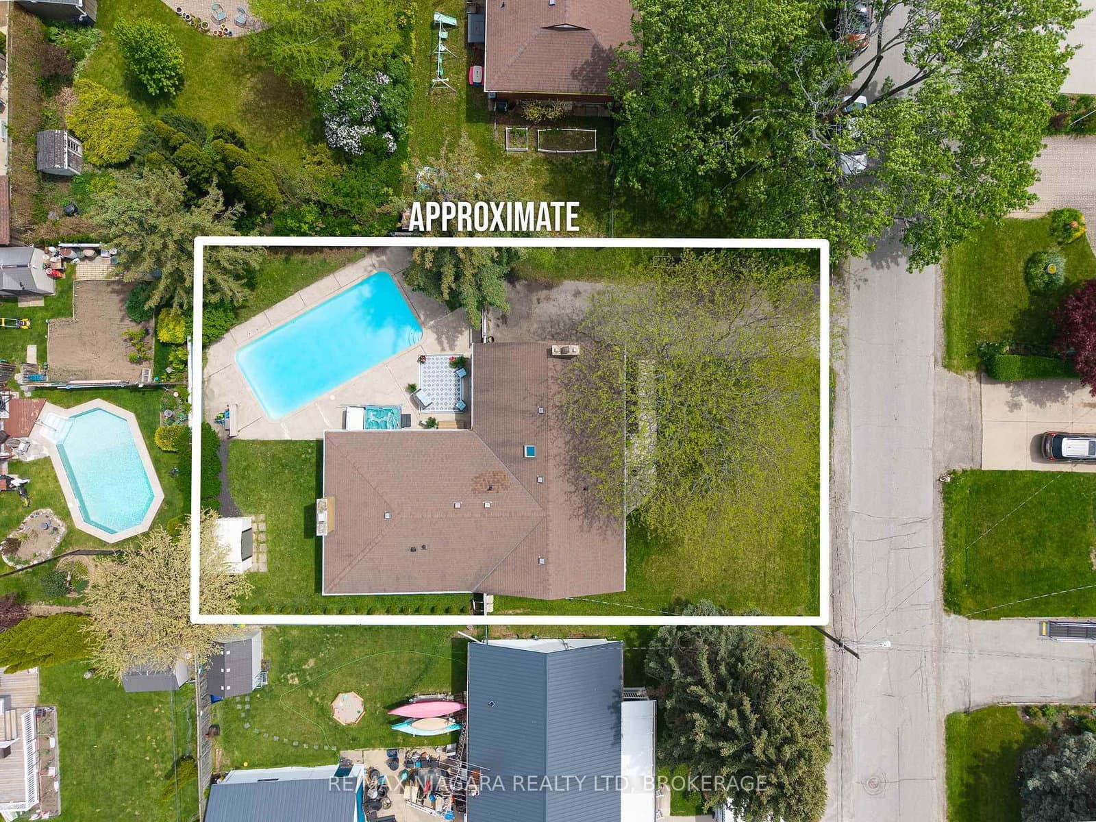 4 Mackie Street, St. Catharines, ON