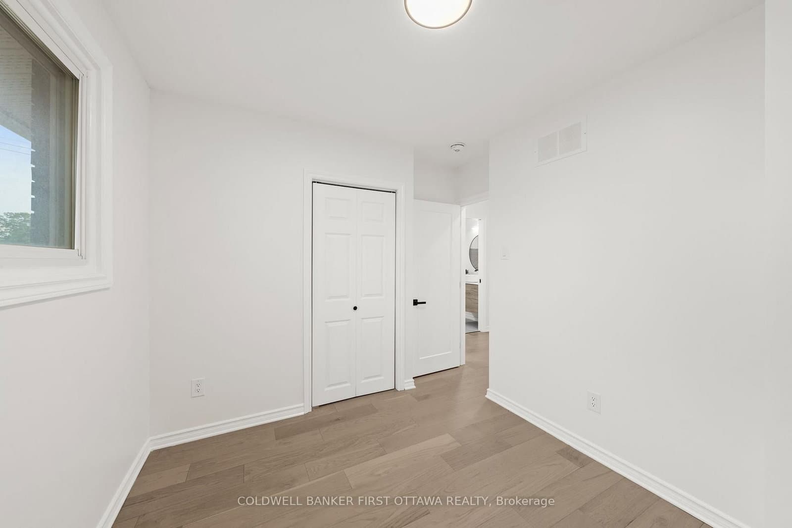 26 Spring Garden Avenue, Ottawa, ON — photo 20