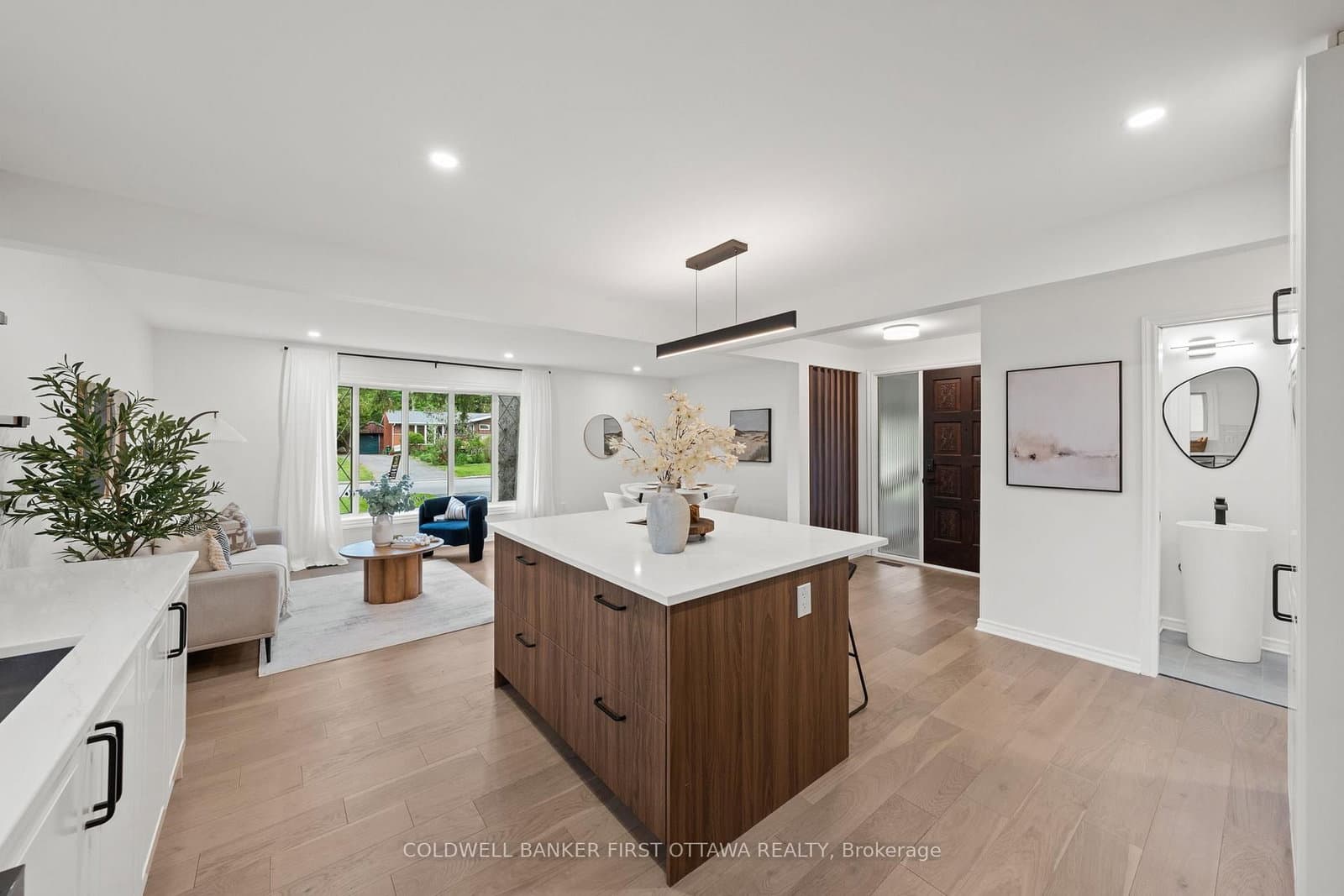 26 Spring Garden Avenue, Ottawa, ON — photo 8