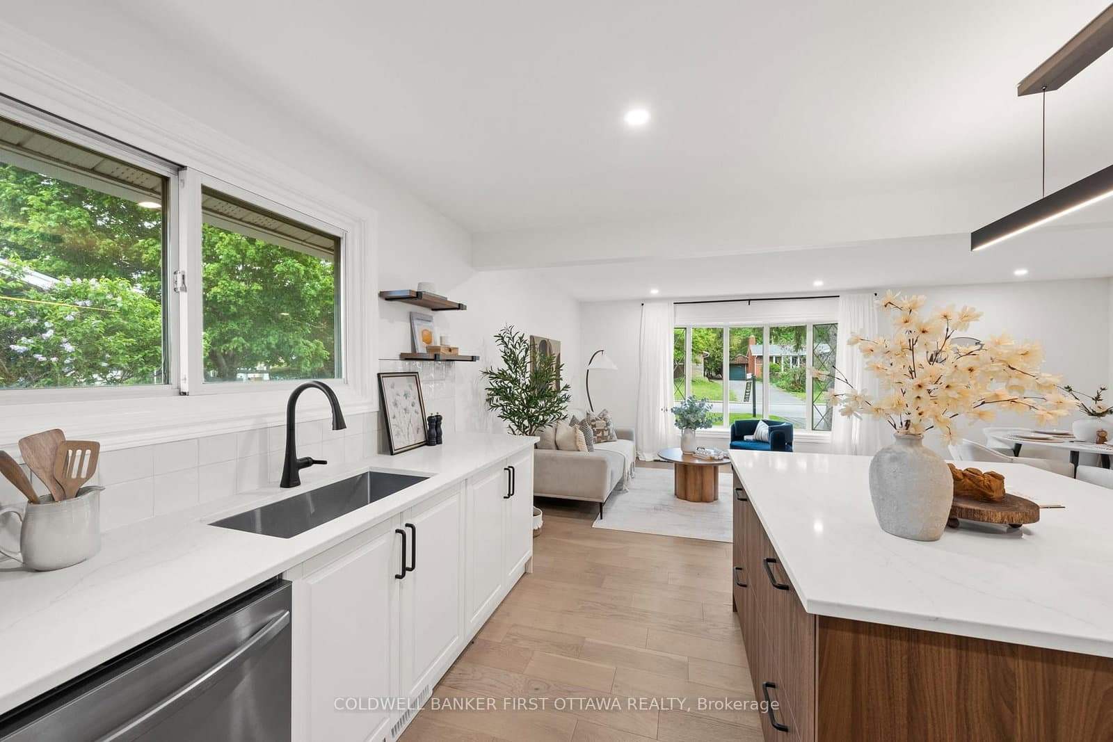 26 Spring Garden Avenue, Ottawa, ON — photo 9