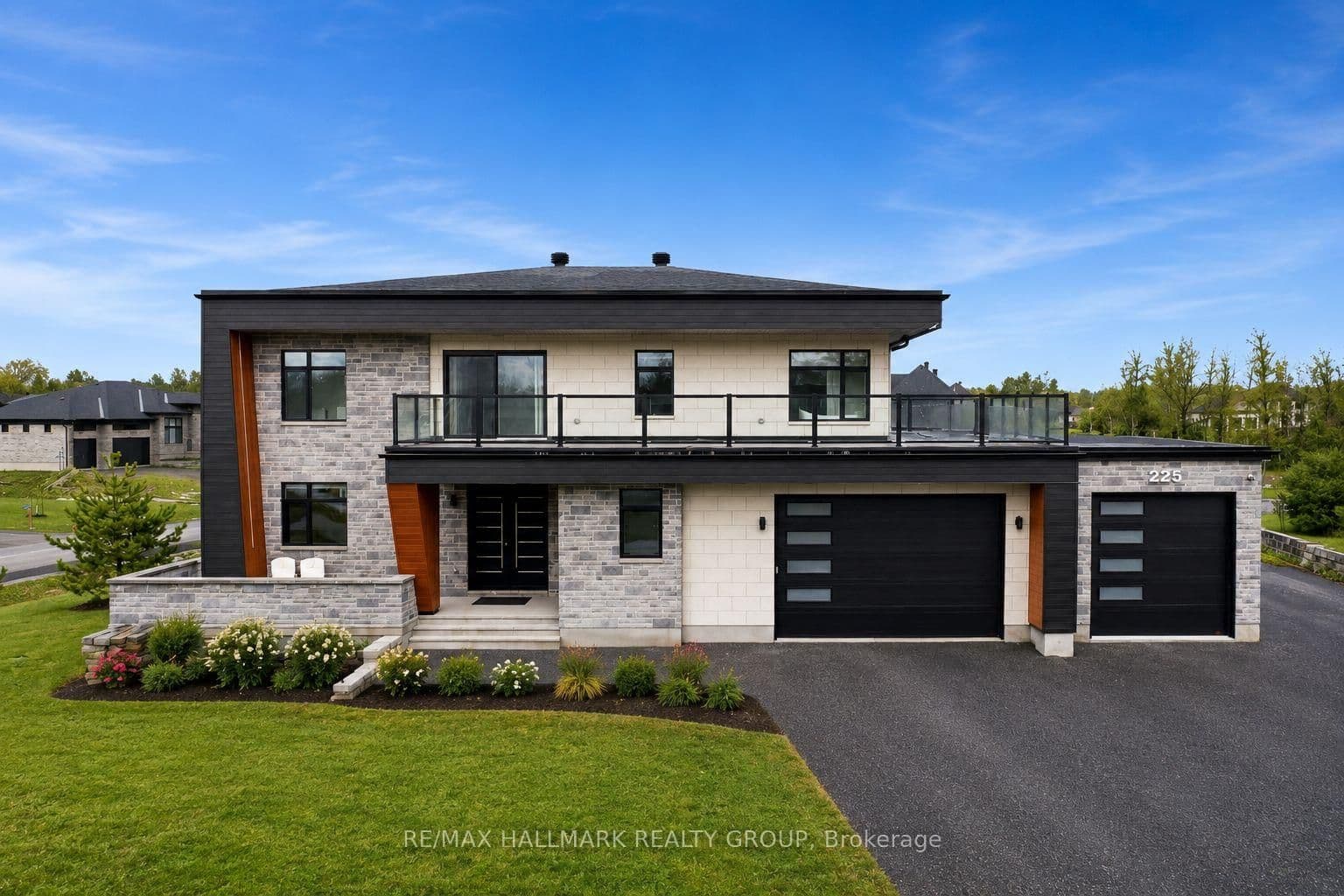 225 Summerview Terrace, Ottawa, ON — photo 3
