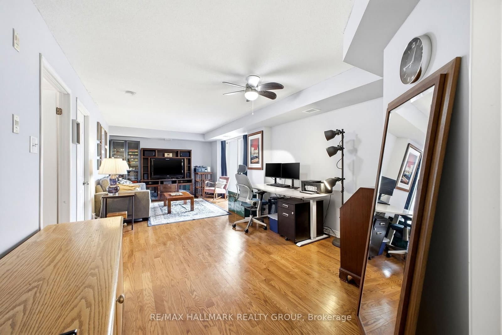 PH13 - 429 Somerset Street, Ottawa, ON — photo 3
