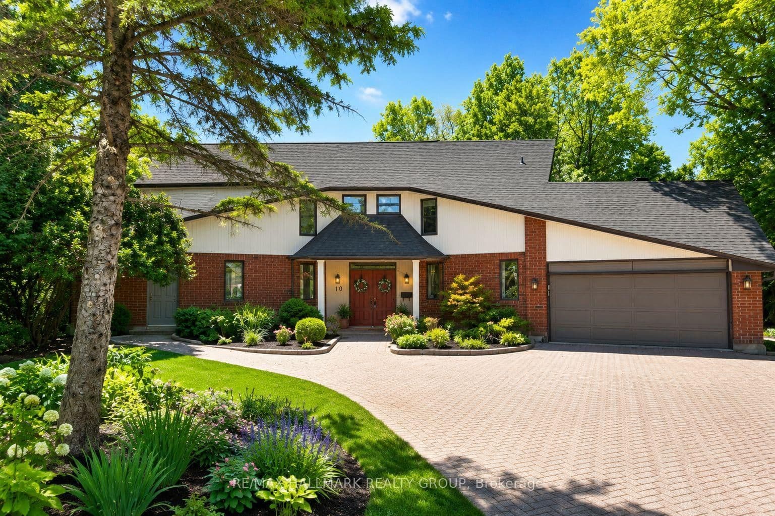 10 Coxford Street, Gloucester, ON