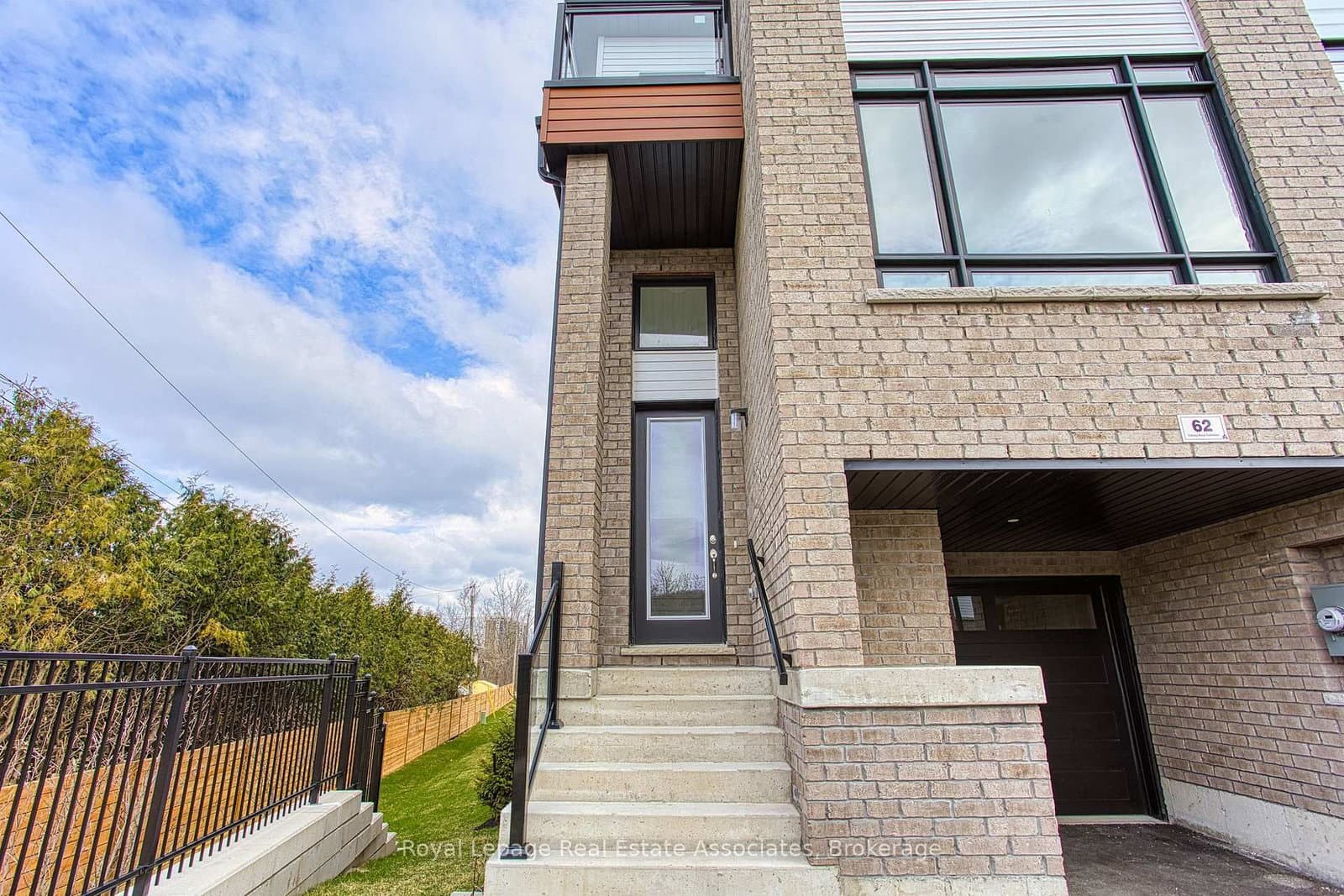 62 Sidney Rose Common, St. Catharines, ON — photo 3