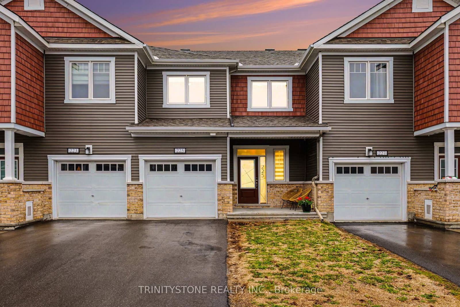 225 Billrian Crescent, Ottawa, ON — photo 2