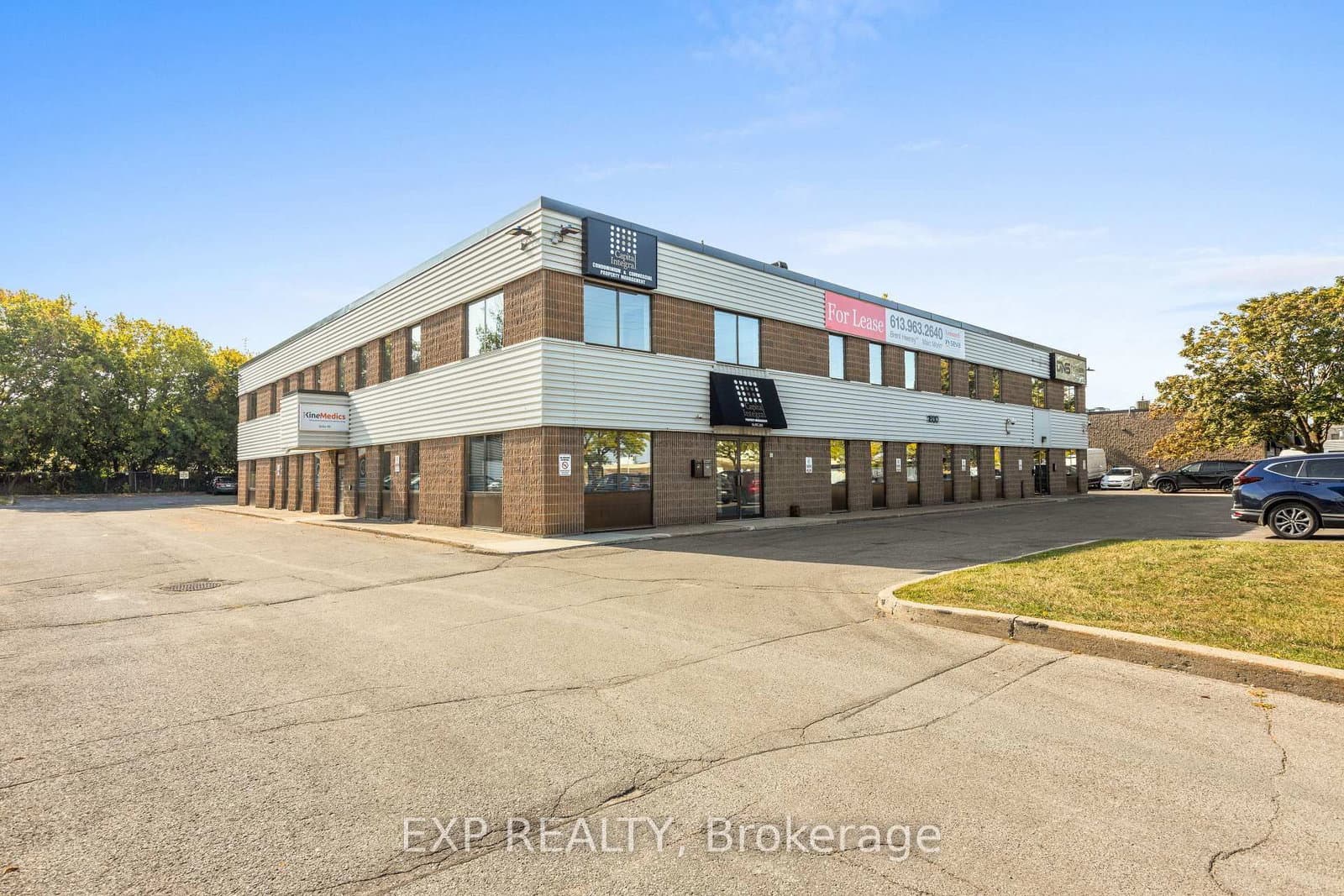 201A - 1600 Laperriere Avenue, Ottawa, ON