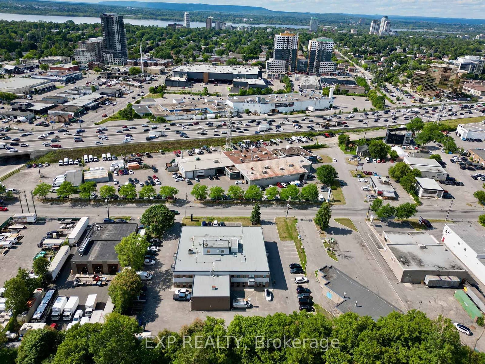202 - 1600 Laperriere Avenue, Ottawa, ON — photo 3