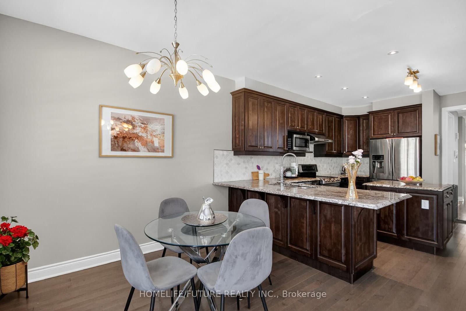 644 Dundonald Drive, Ottawa, ON — photo 11