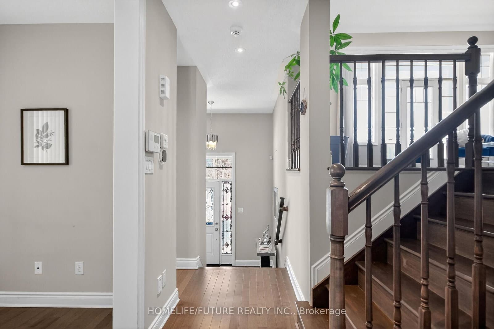 644 Dundonald Drive, Ottawa, ON — photo 8