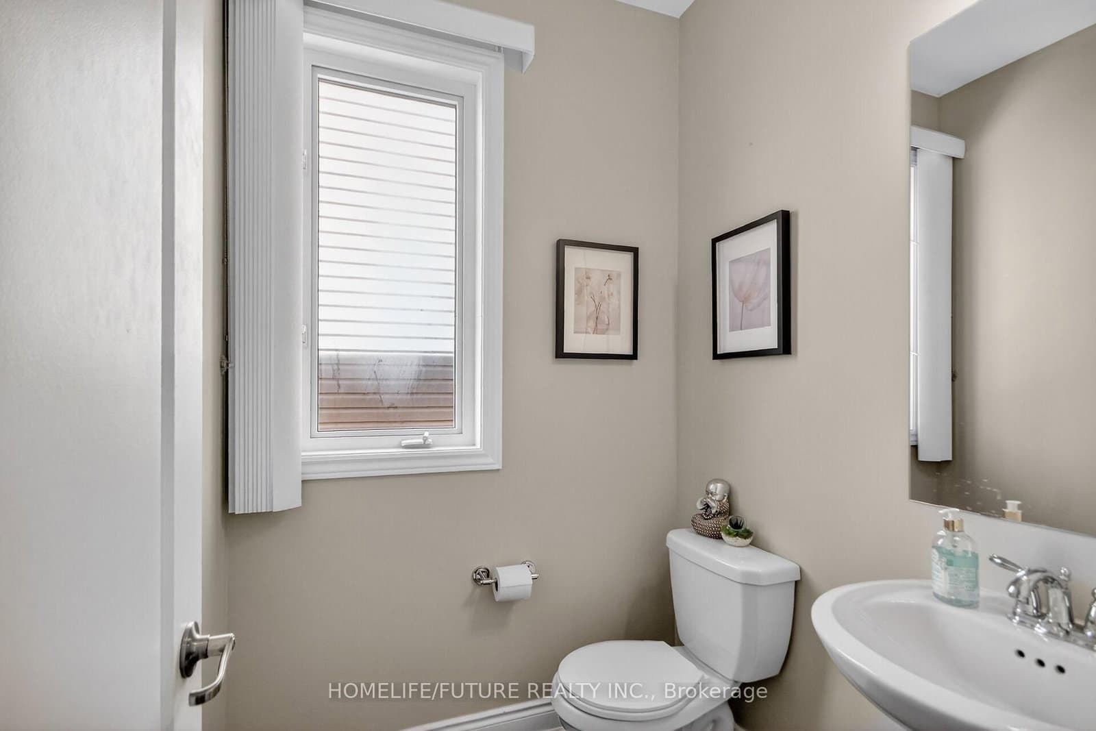 644 Dundonald Drive, Ottawa, ON — photo 9