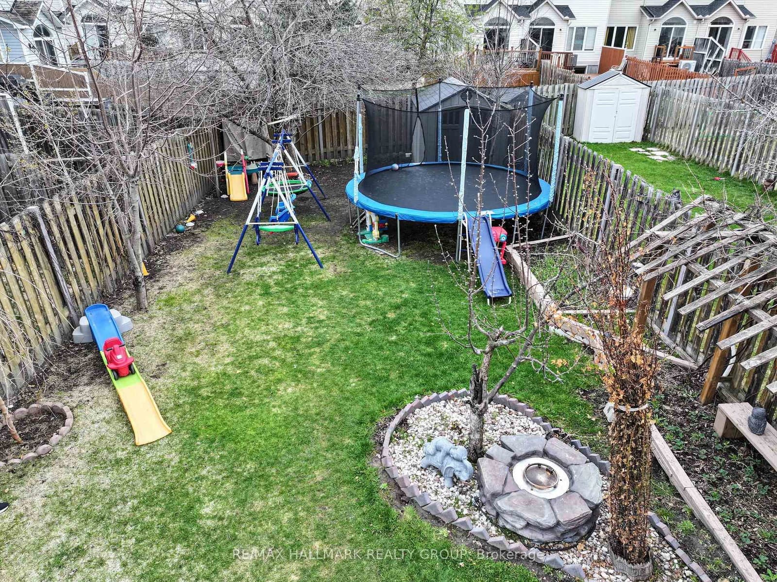 2208 Brockstone Crescent, Ottawa, ON — photo 36