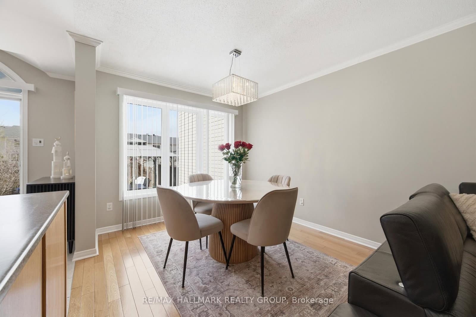 2208 Brockstone Crescent, Ottawa, ON — photo 9