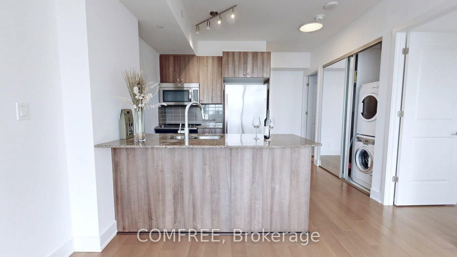 606 - 485 Richmond Road, Ottawa, ON — photo 5