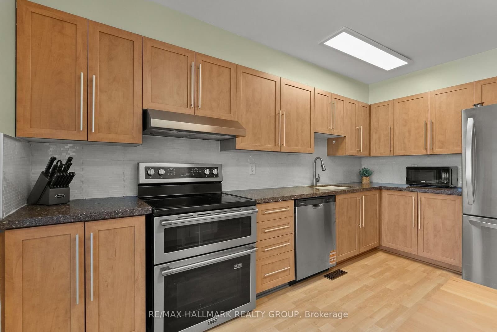 48 Sample Road, Ottawa, ON — photo 13