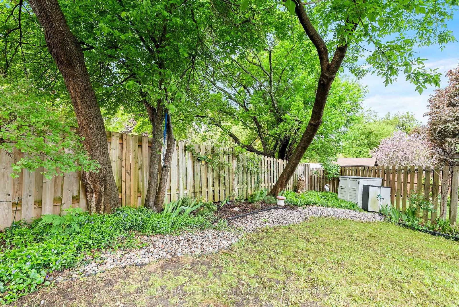 48 Sample Road, Ottawa, ON — photo 35