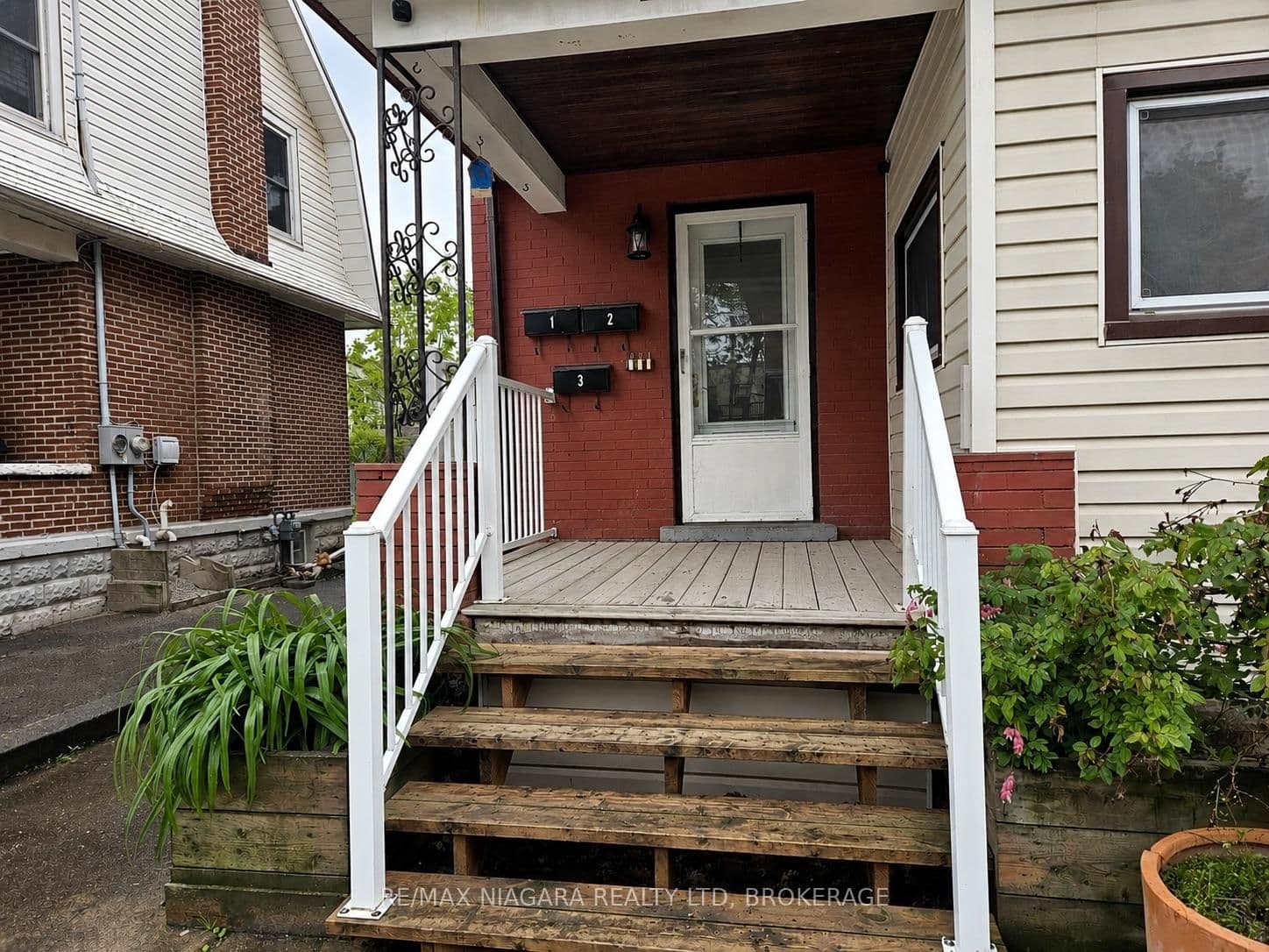 3 - 23 Avenue Place, Welland, ON