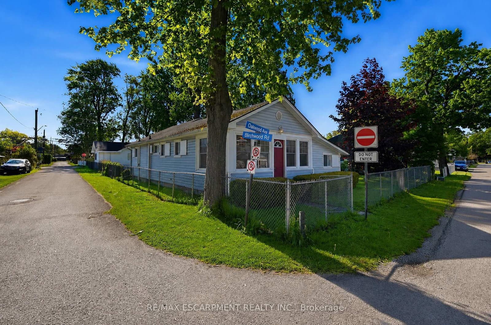 376 OAKWOOD Avenue, Fort Erie, ON — photo 2