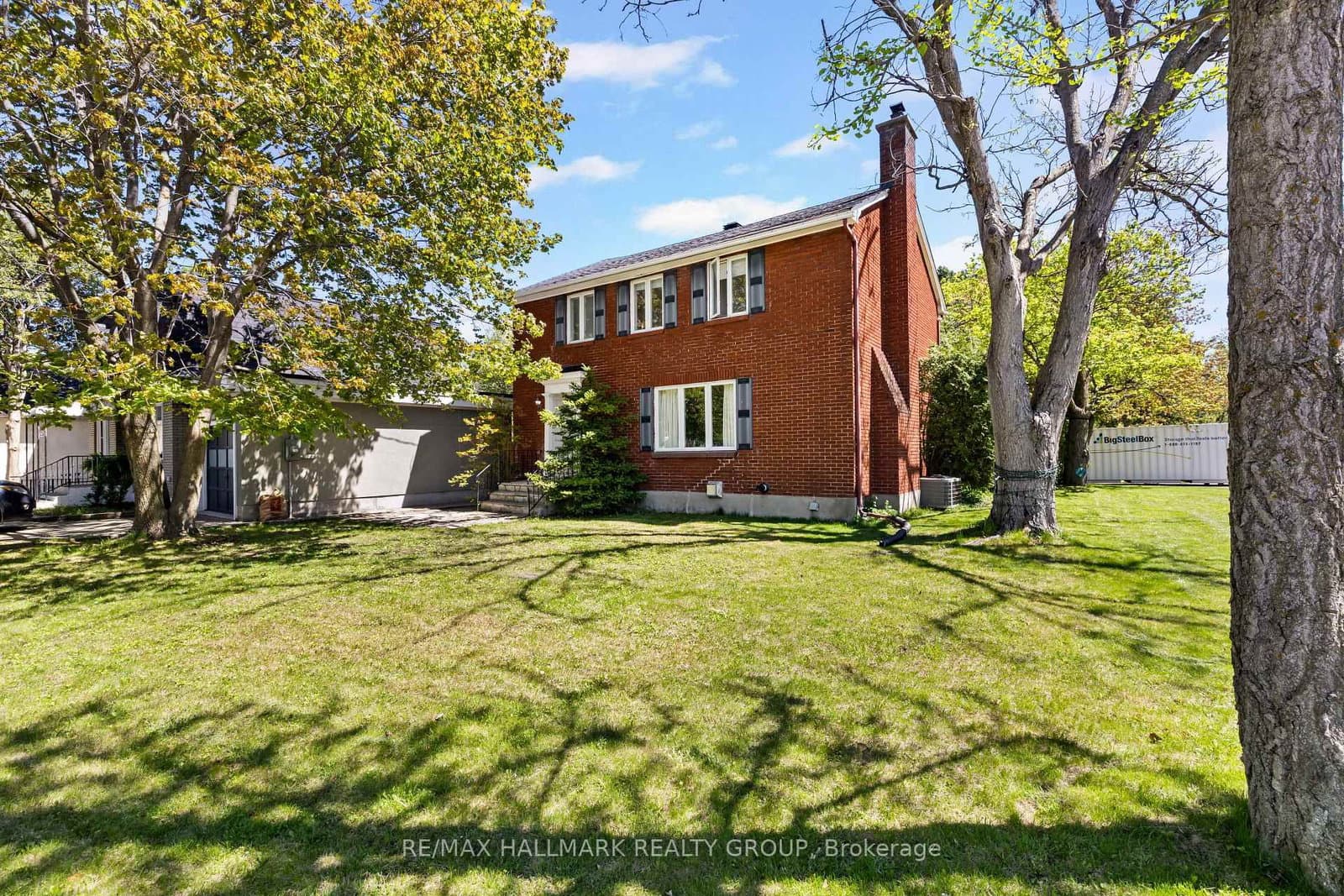 824 Byron Avenue, Ottawa, ON