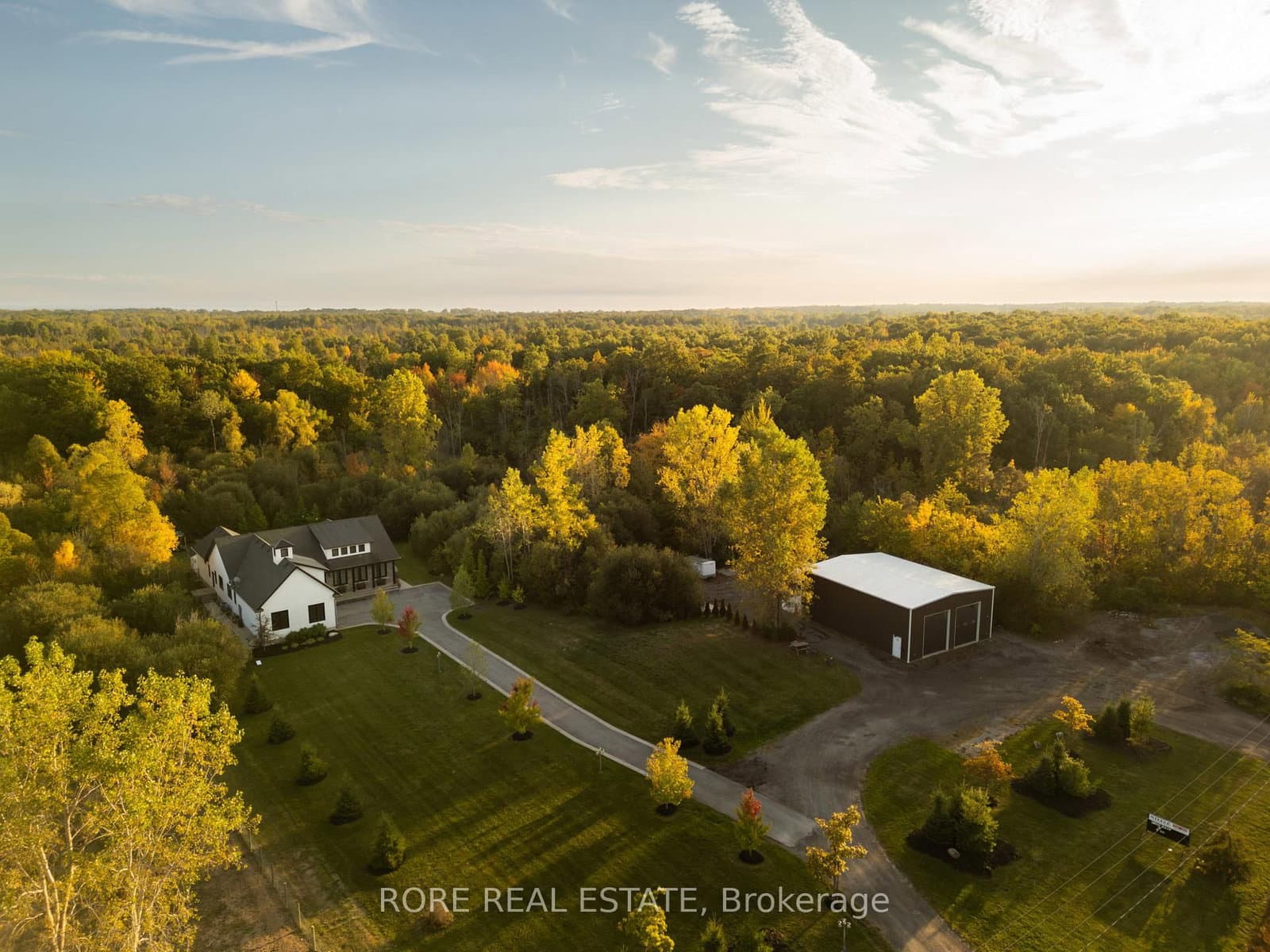 2439 Garrison Road, Fort Erie, ON — photo 2