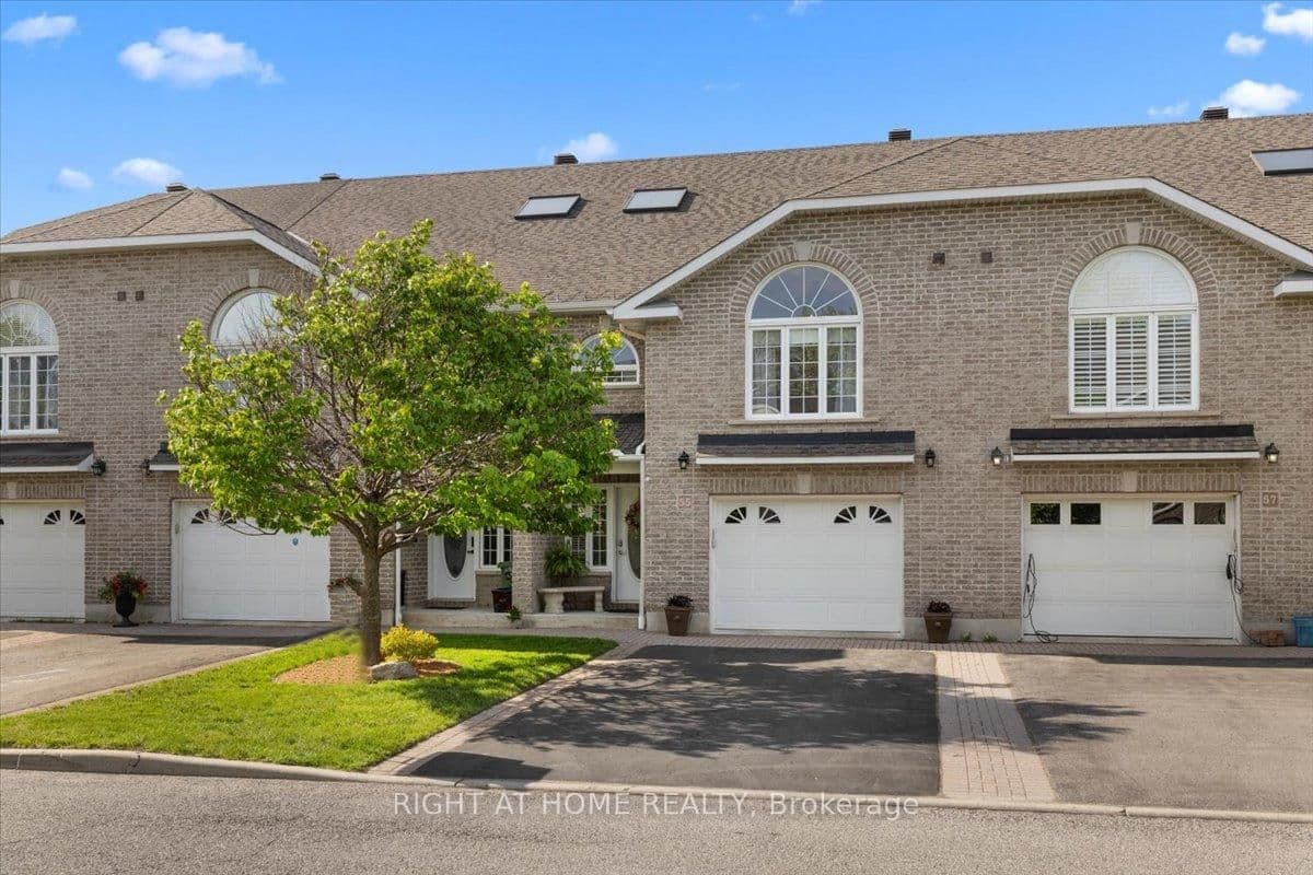 55 Callaway Court, Orleans, ON — photo 2