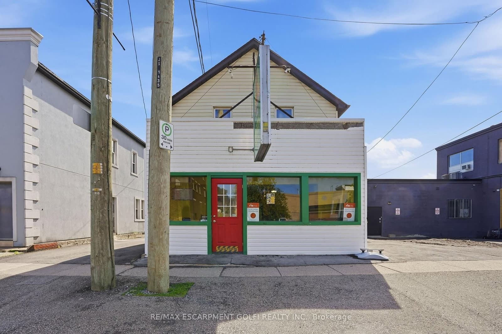 562 CENTRAL Avenue, Fort Erie, ON