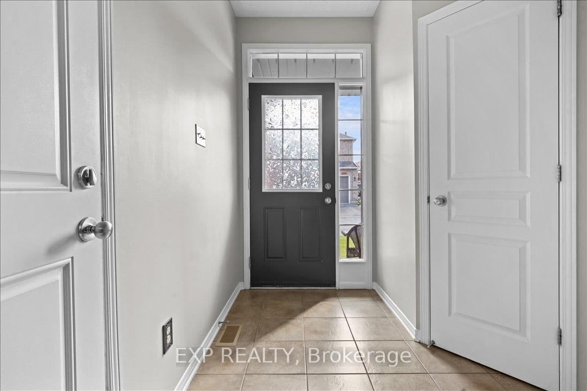 147 Destiny Private, Ottawa, ON — photo 2