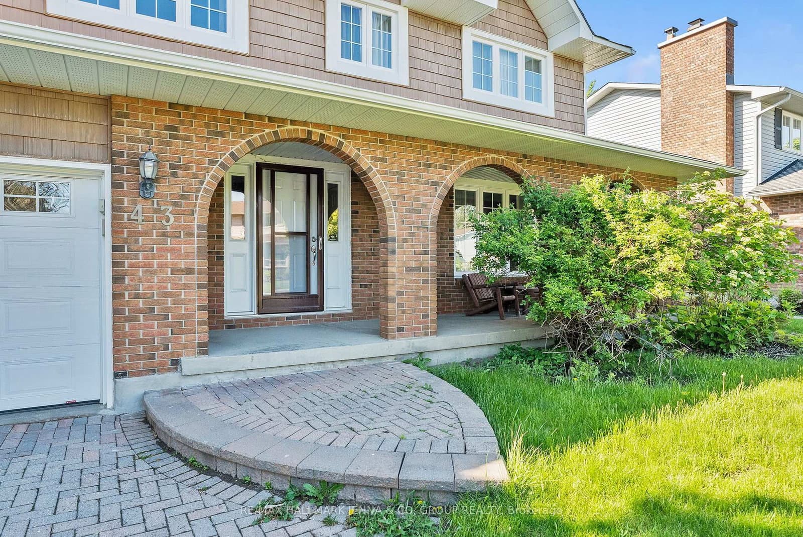 43 Elke Drive, Barrhaven, ON — photo 2