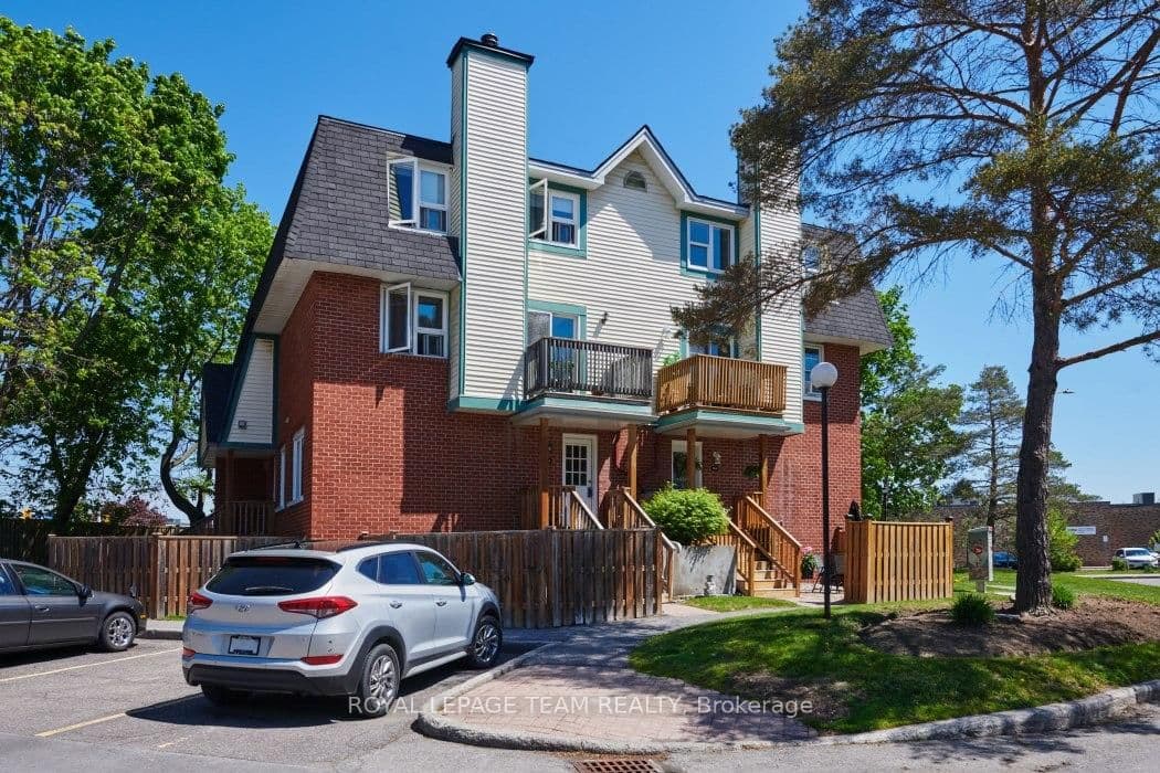 202 - 2 Terrace Drive, Ottawa, ON — photo 2