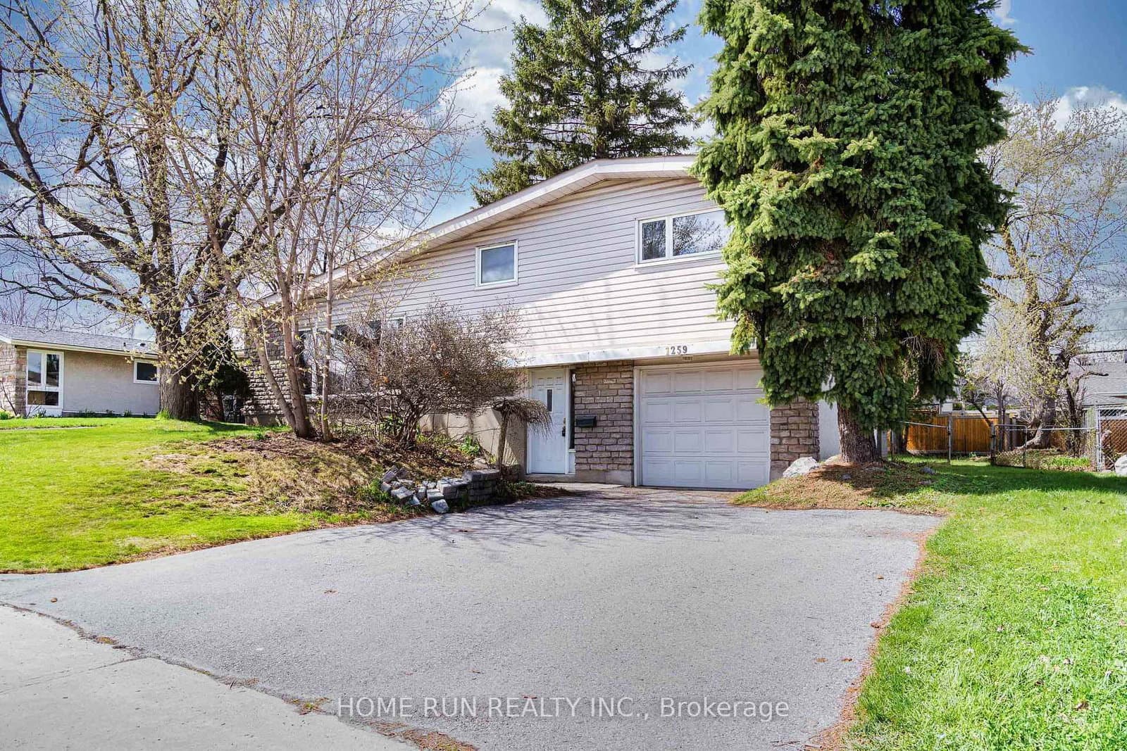 1259 Meadowlands Drive, Ottawa, ON — photo 2