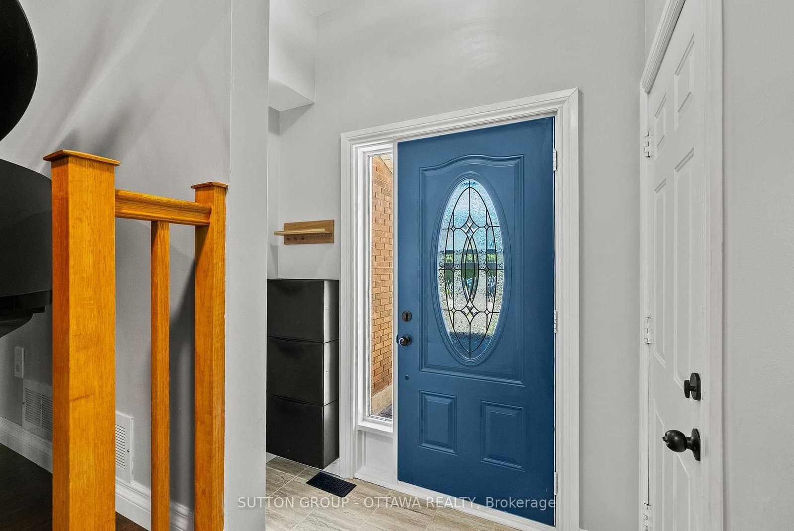 94 Piper Crescent, Ottawa, ON — photo 2