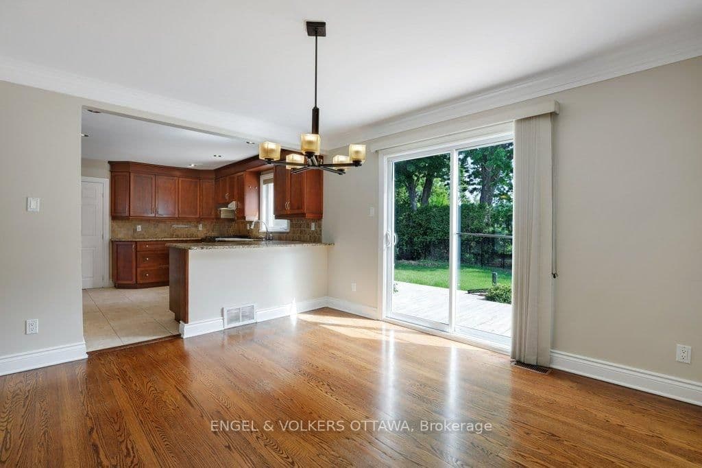 23 Biscayne Crescent, Ottawa, ON — photo 15