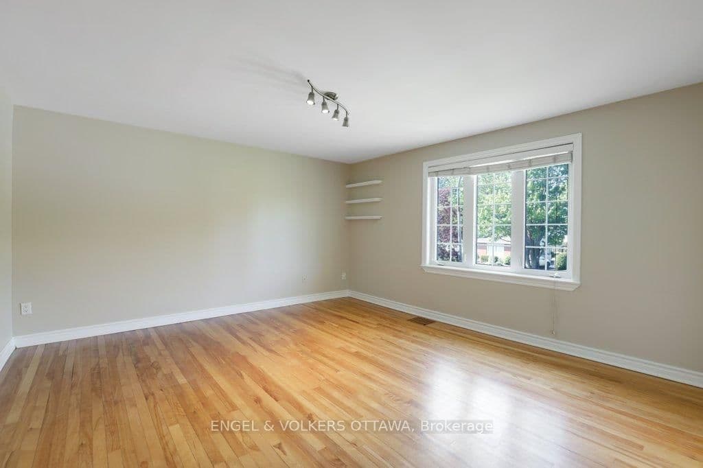 23 Biscayne Crescent, Ottawa, ON — photo 23