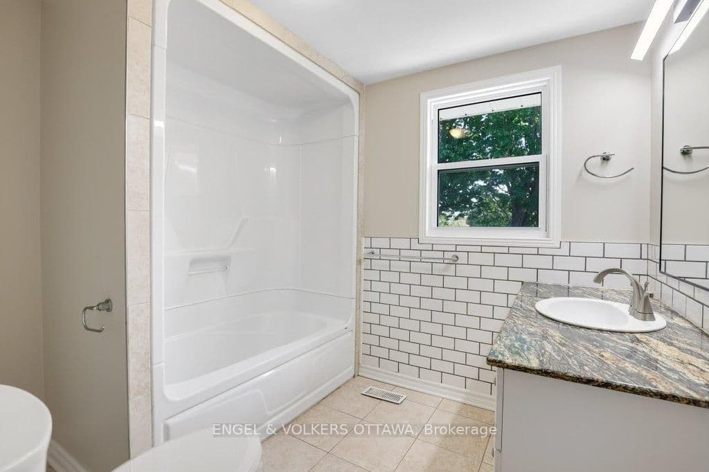 23 Biscayne Crescent, Ottawa, ON — photo 26