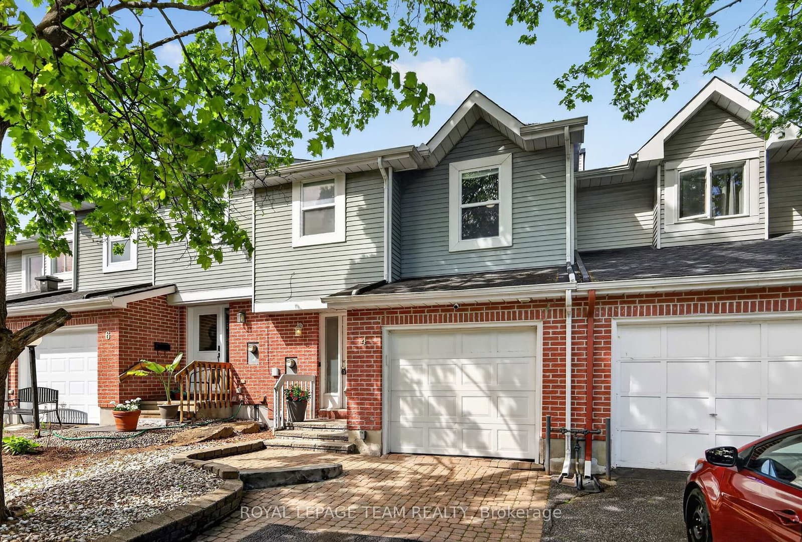 4 Mill Hill Road, Ottawa, ON