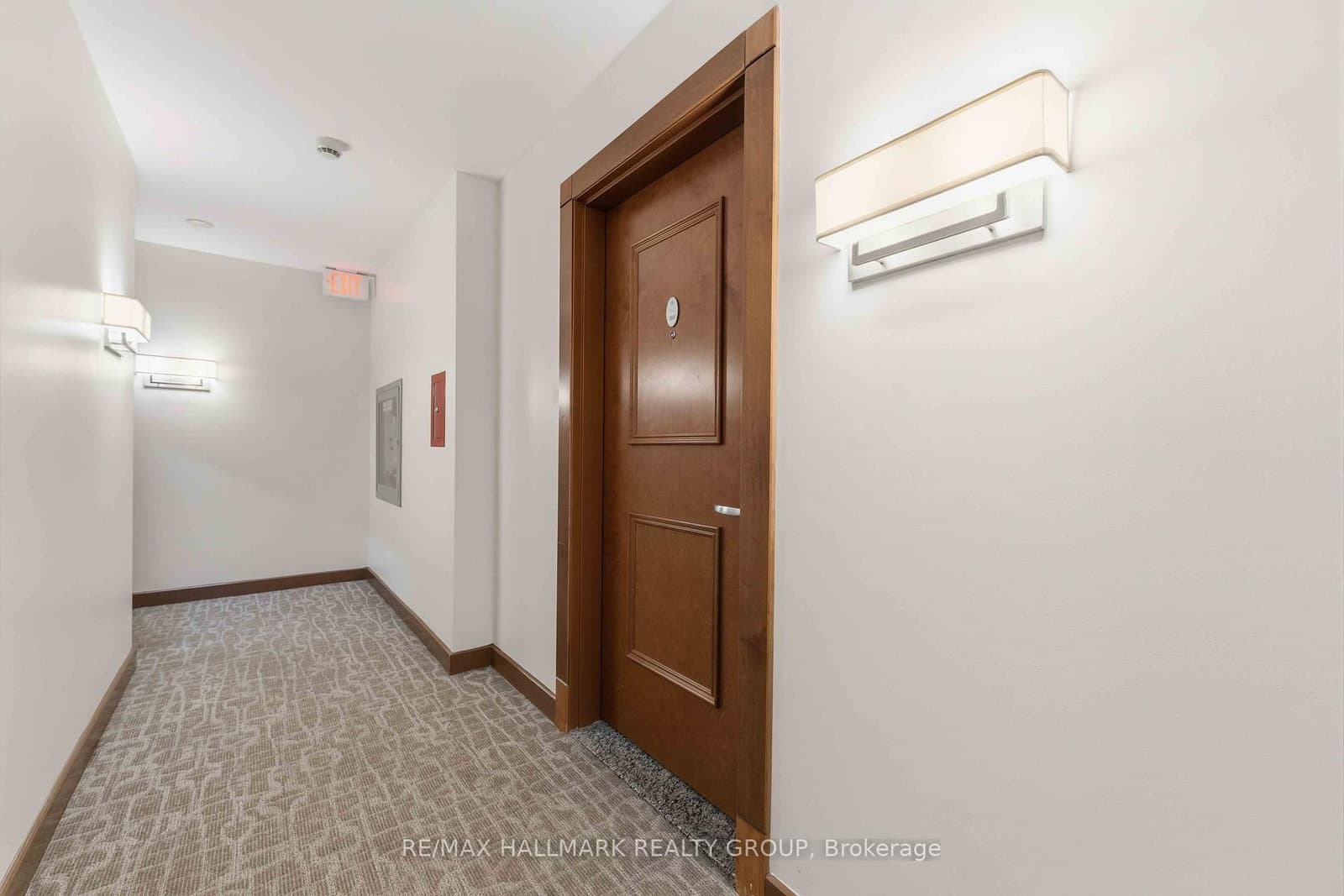 305 - 195 Besserer Street, Ottawa, ON — photo 6