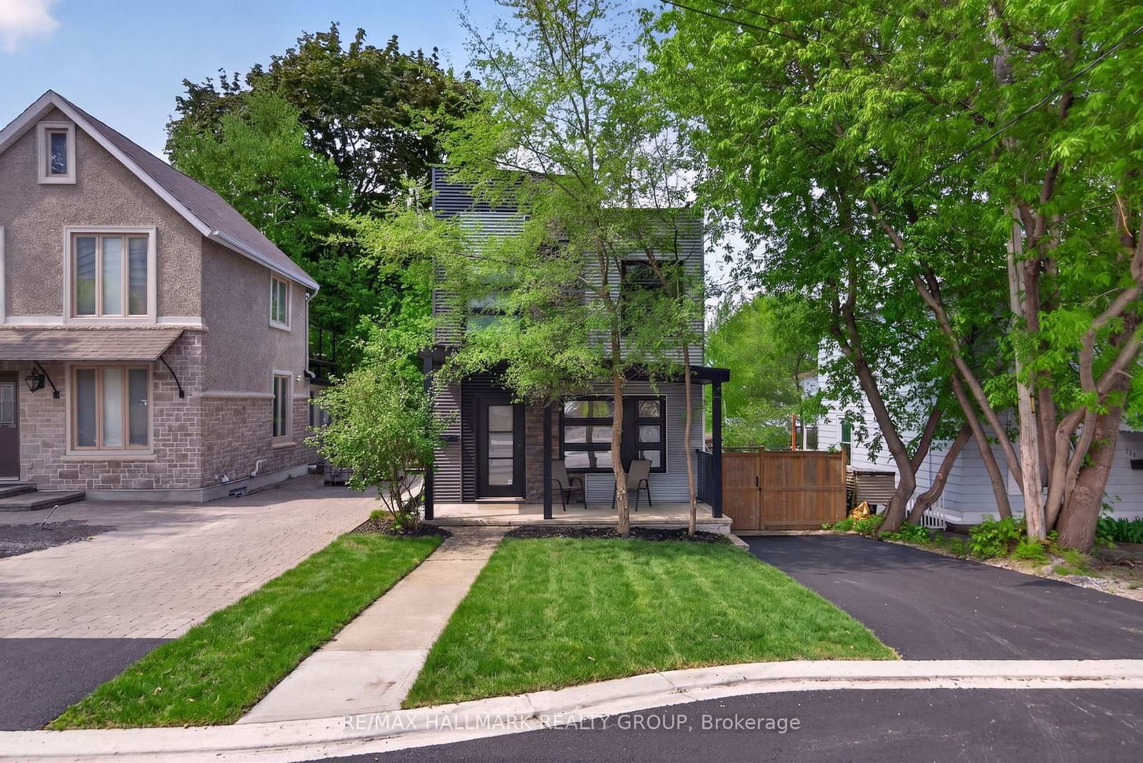 151 CLARE Street, Ottawa, ON