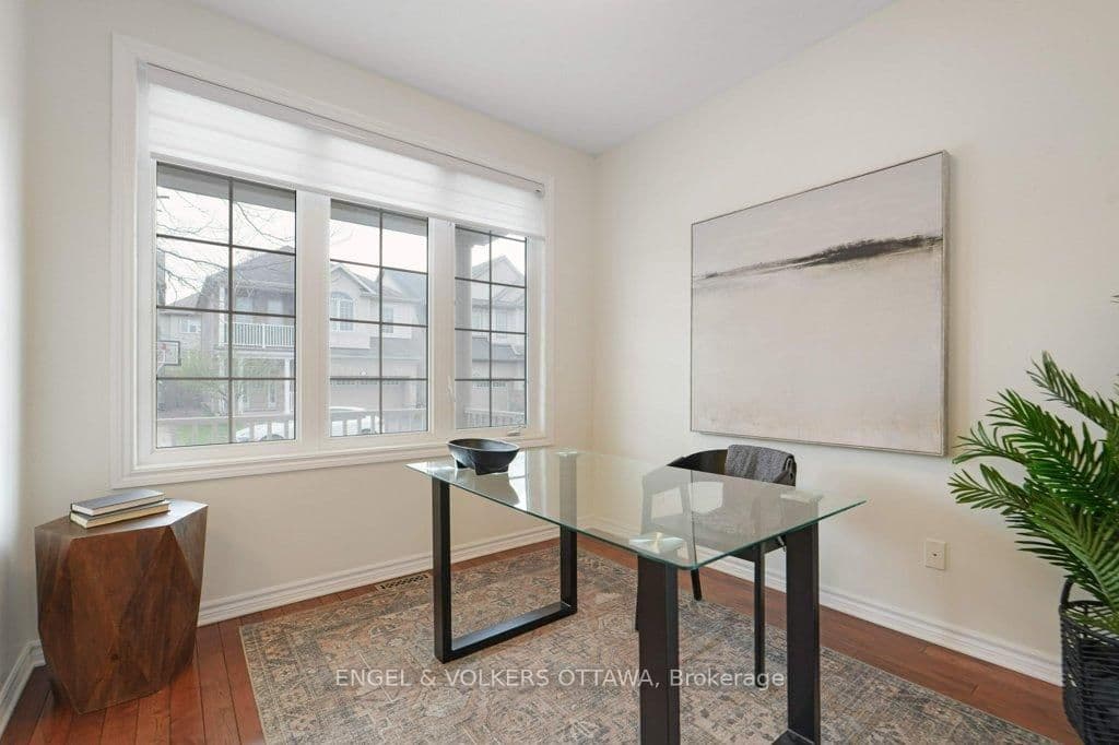 2531 Stone Cove Crescent, Ottawa, ON — photo 3