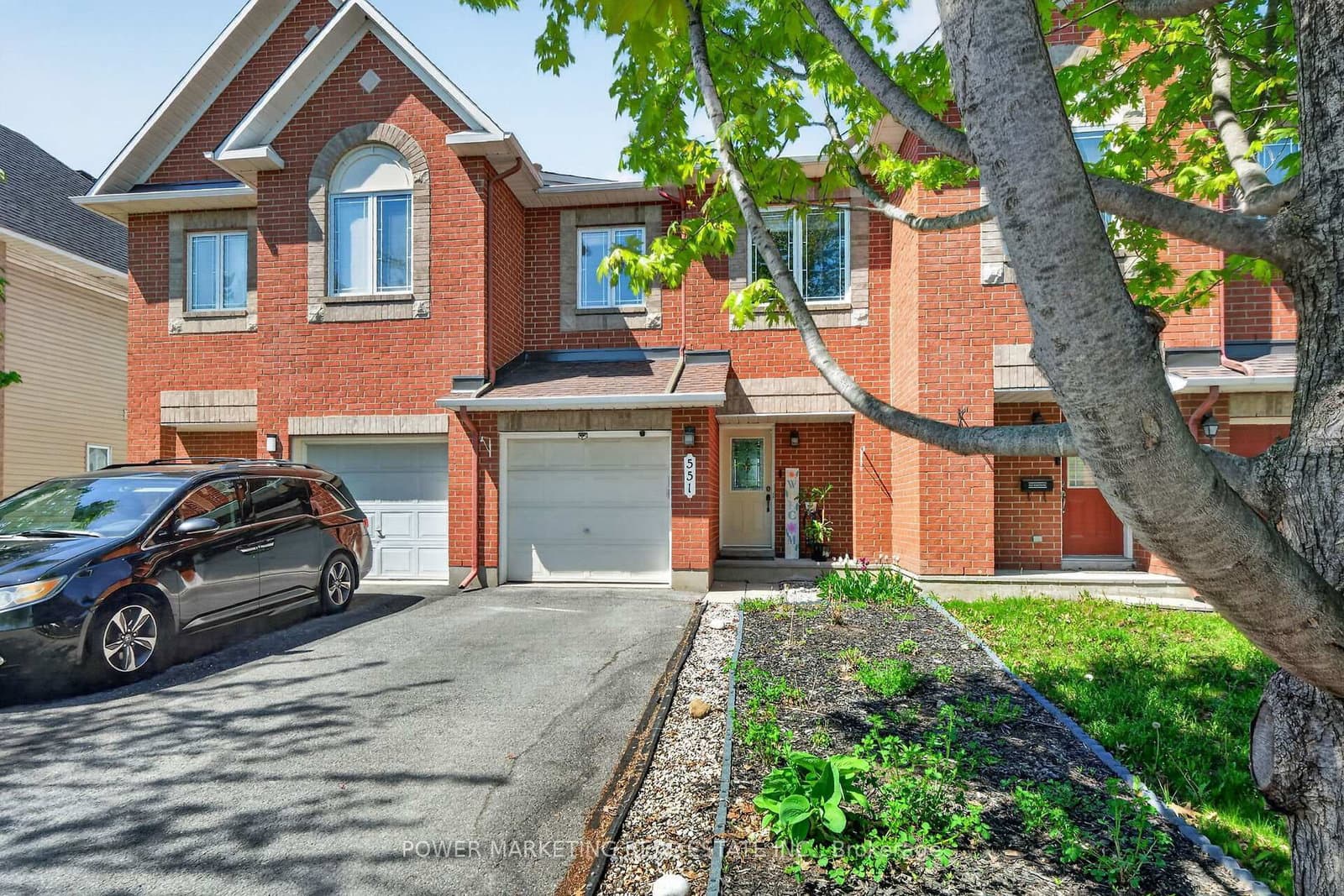 551 LOUIS TOSCANO Drive, Ottawa, ON — photo 2