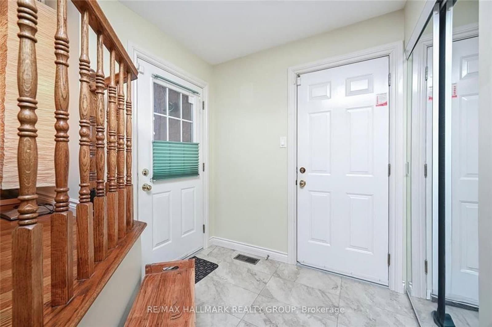 1205 CLYDE Avenue, Ottawa, ON — photo 3